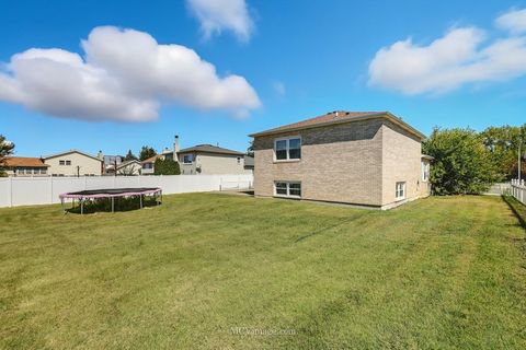 Tiny photo for 322 Central Avenue, Matteson, IL 60443 (MLS # 12439391)
