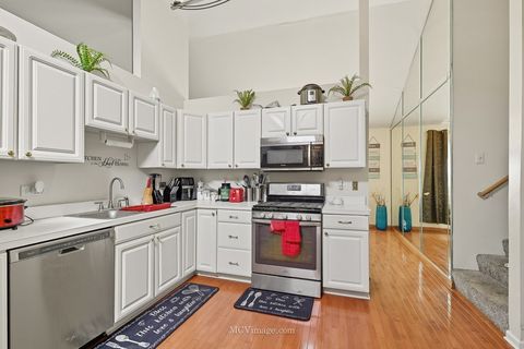 Tiny photo for 322 Central Avenue, Matteson, IL 60443 (MLS # 12439391)
