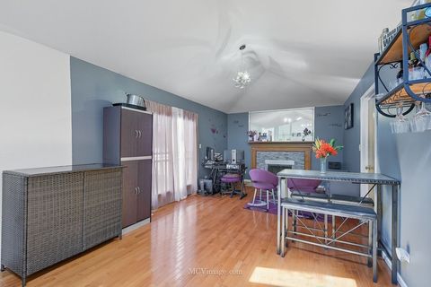 Tiny photo for 322 Central Avenue, Matteson, IL 60443 (MLS # 12439391)