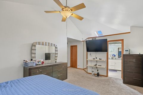 Tiny photo for 322 Central Avenue, Matteson, IL 60443 (MLS # 12439391)