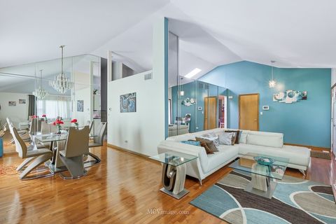 Tiny photo for 322 Central Avenue, Matteson, IL 60443 (MLS # 12439391)