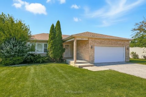 Photo of 322 Central Avenue, Matteson, IL 60443 (MLS # 12439391)