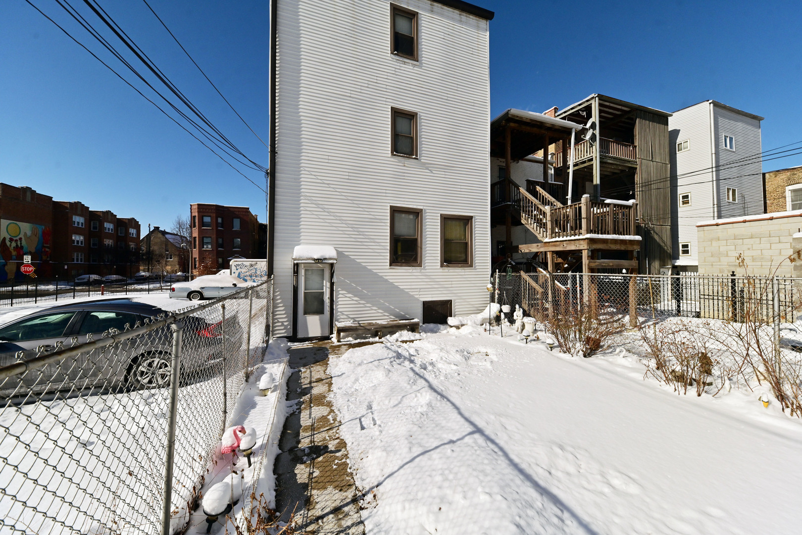 1505 N Rockwell Street