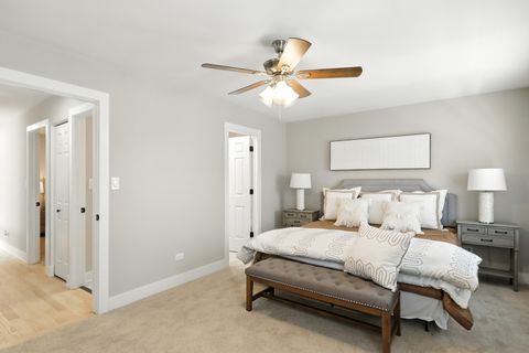 Tiny photo for 4055 S Ellis Avenue, Chicago, IL 60653 (MLS # 12492714)