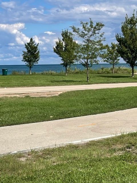 Tiny photo for 4055 S Ellis Avenue, Chicago, IL 60653 (MLS # 12492714)