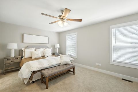 Tiny photo for 4055 S Ellis Avenue, Chicago, IL 60653 (MLS # 12492714)