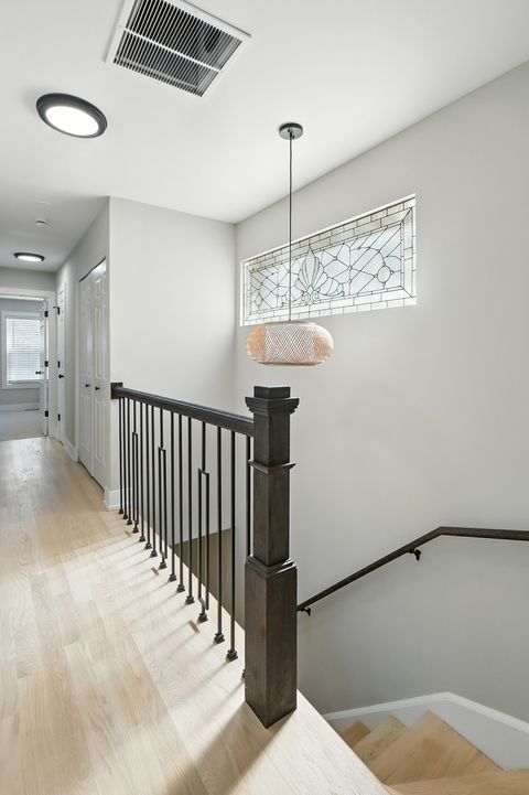 Tiny photo for 4055 S Ellis Avenue, Chicago, IL 60653 (MLS # 12492714)
