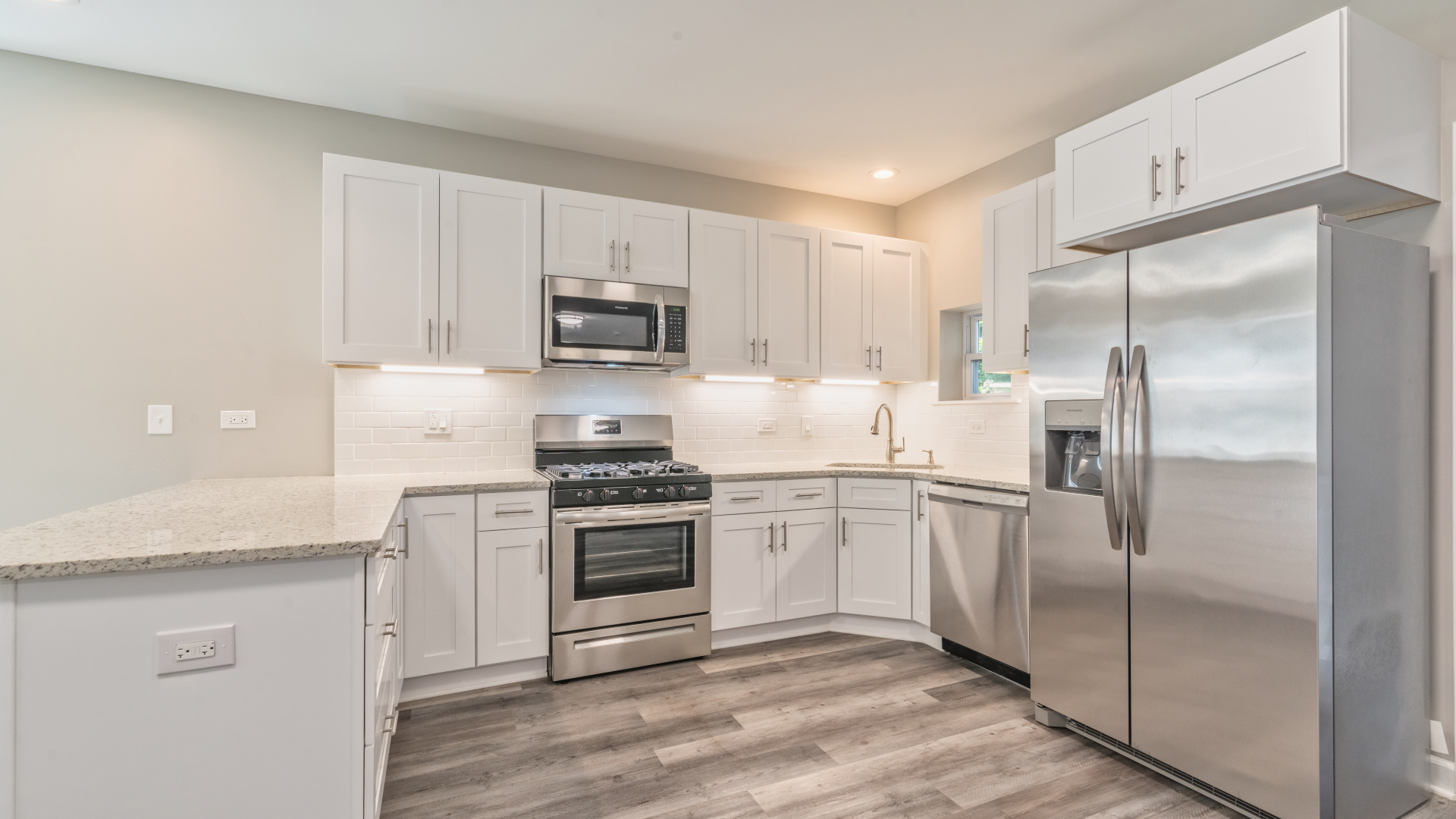 8106 S Harper Avenue