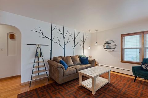 Tiny photo for 418 Bonnie Brae Avenue, Itasca, IL 60143 (MLS # 12470269)
