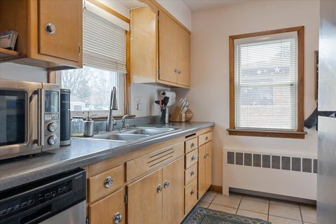 Tiny photo for 418 Bonnie Brae Avenue, Itasca, IL 60143 (MLS # 12470269)