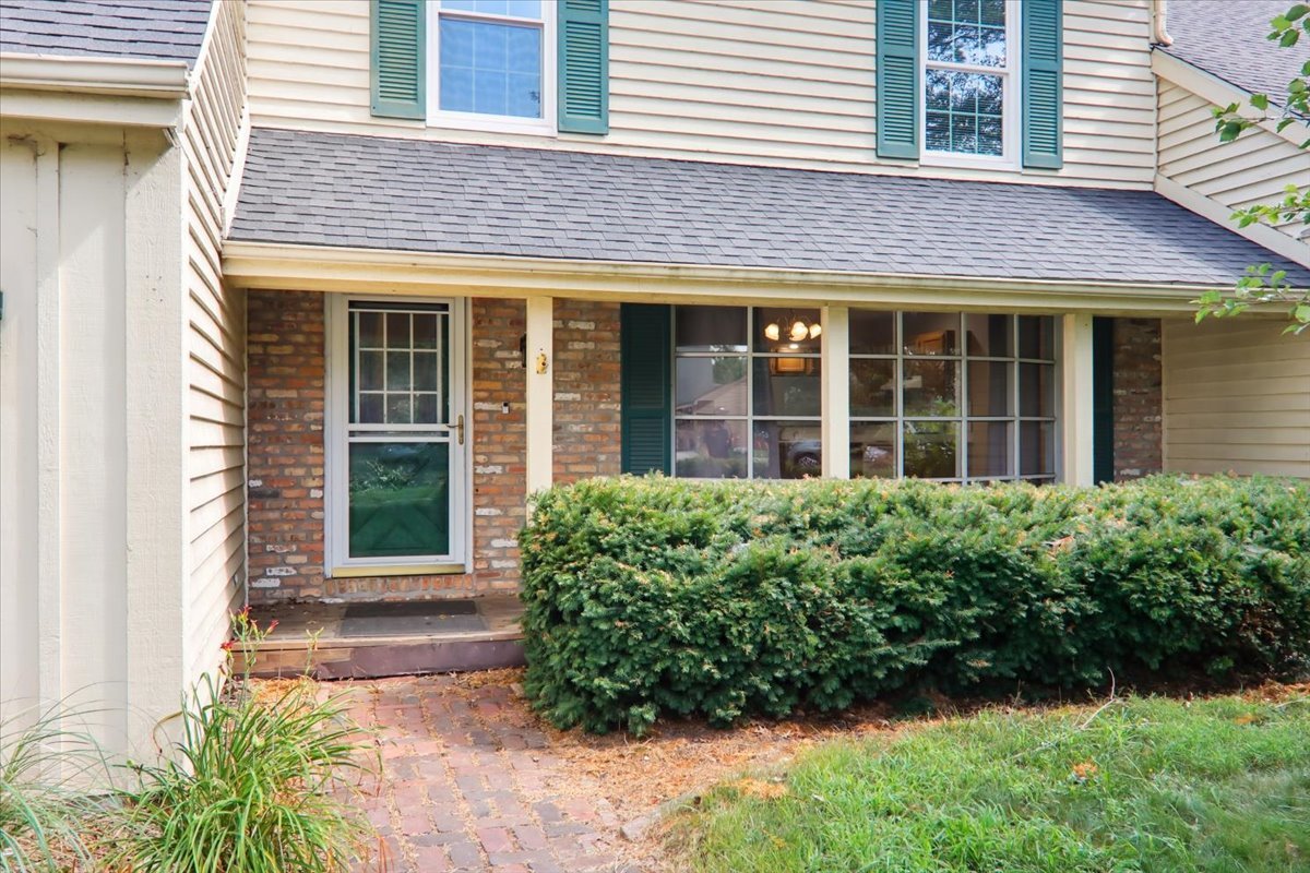 8633 Oakmont Road