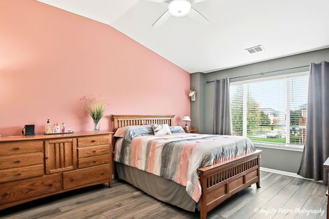 Tiny photo for 715 Legend Lane #715, McHenry, IL 60050 (MLS # 12501656)