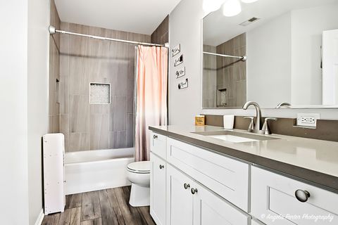 Tiny photo for 715 Legend Lane #715, McHenry, IL 60050 (MLS # 12501656)