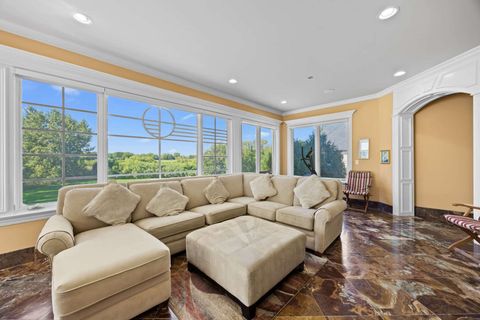 Tiny photo for 17 Star Lane, South Barrington, IL 60010 (MLS # 12476440)