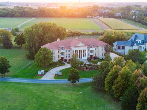 Tiny photo for 17 Star Lane, South Barrington, IL 60010 (MLS # 12476440)