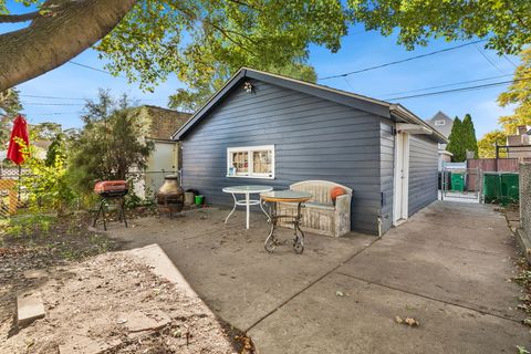 Tiny photo for 1536 Kenilworth Avenue, Berwyn, IL 60402 (MLS # 12509680)