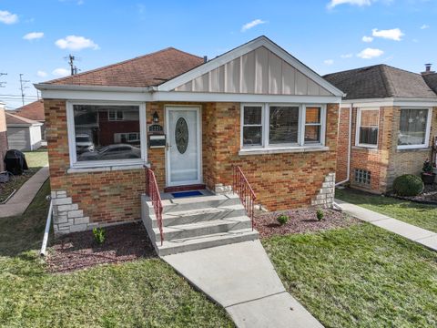 A home in North Riverside