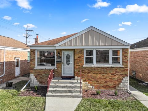 A home in North Riverside