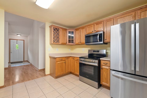 Tiny photo for 1582 Sun Ridge Drive, Bourbonnais, IL 60914 (MLS # 12770935)