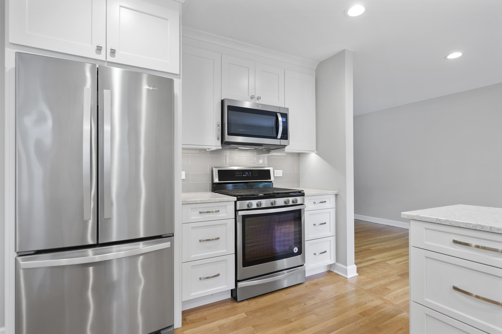 5 S Windsor Drive