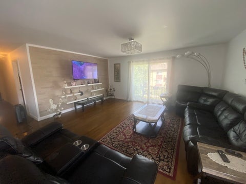 Tiny photo for 9581 DEE Road #2L, Des Plaines, IL 60016 (MLS # 12761029)