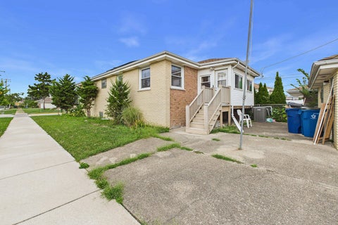 Tiny photo for 2531 Atlantic Street, Franklin Park, IL 60131 (MLS # 12754477)