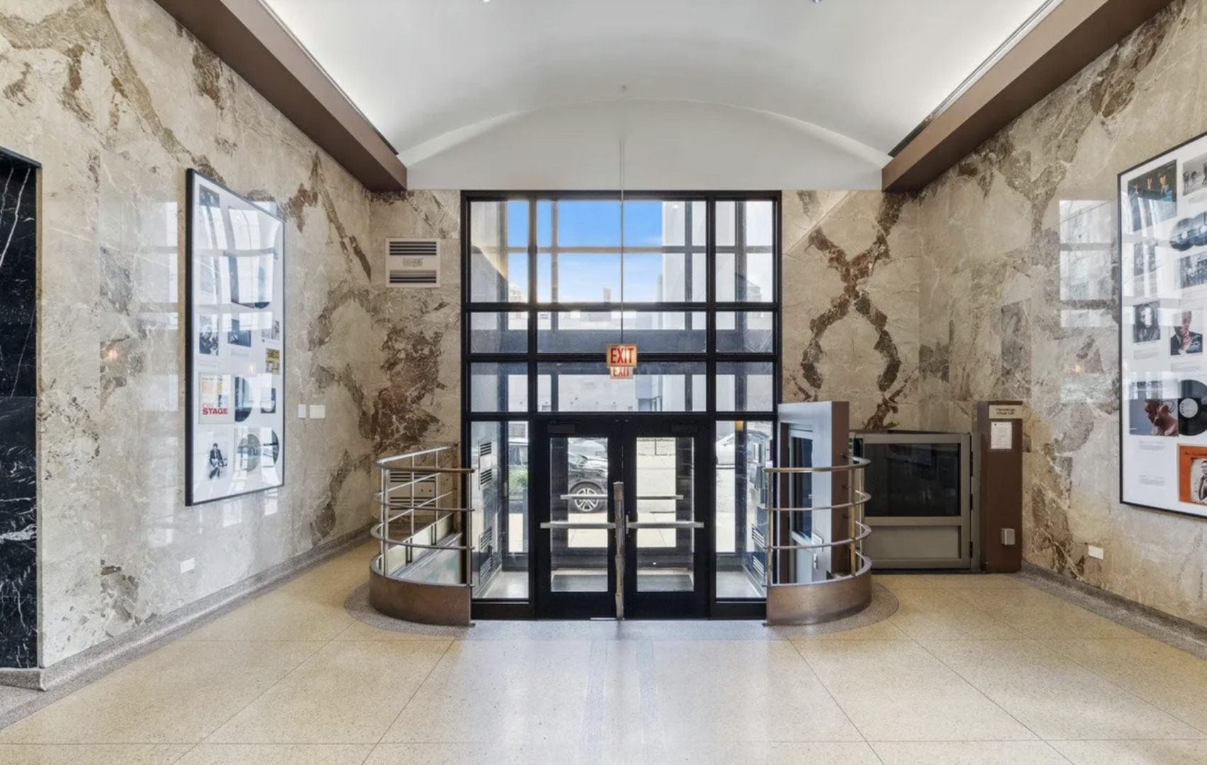 320 E 21st Street 404