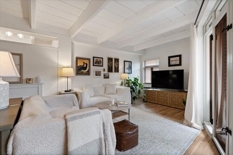 Tiny photo for 1860 Sherman Avenue #5NW, Evanston, IL 60201 (MLS # 12577388)