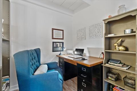 Tiny photo for 1860 Sherman Avenue #5NW, Evanston, IL 60201 (MLS # 12577388)