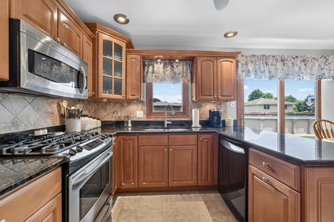 Tiny photo for 15549 Larkspur Lane, Orland Park, IL 60462 (MLS # 12691746)
