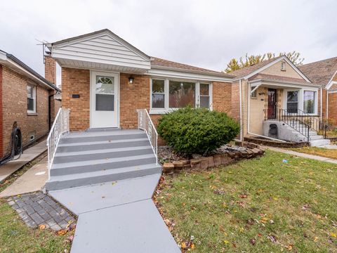 Photo of 7920 S Mozart Street, Chicago, IL 60652 (MLS # 12544307)