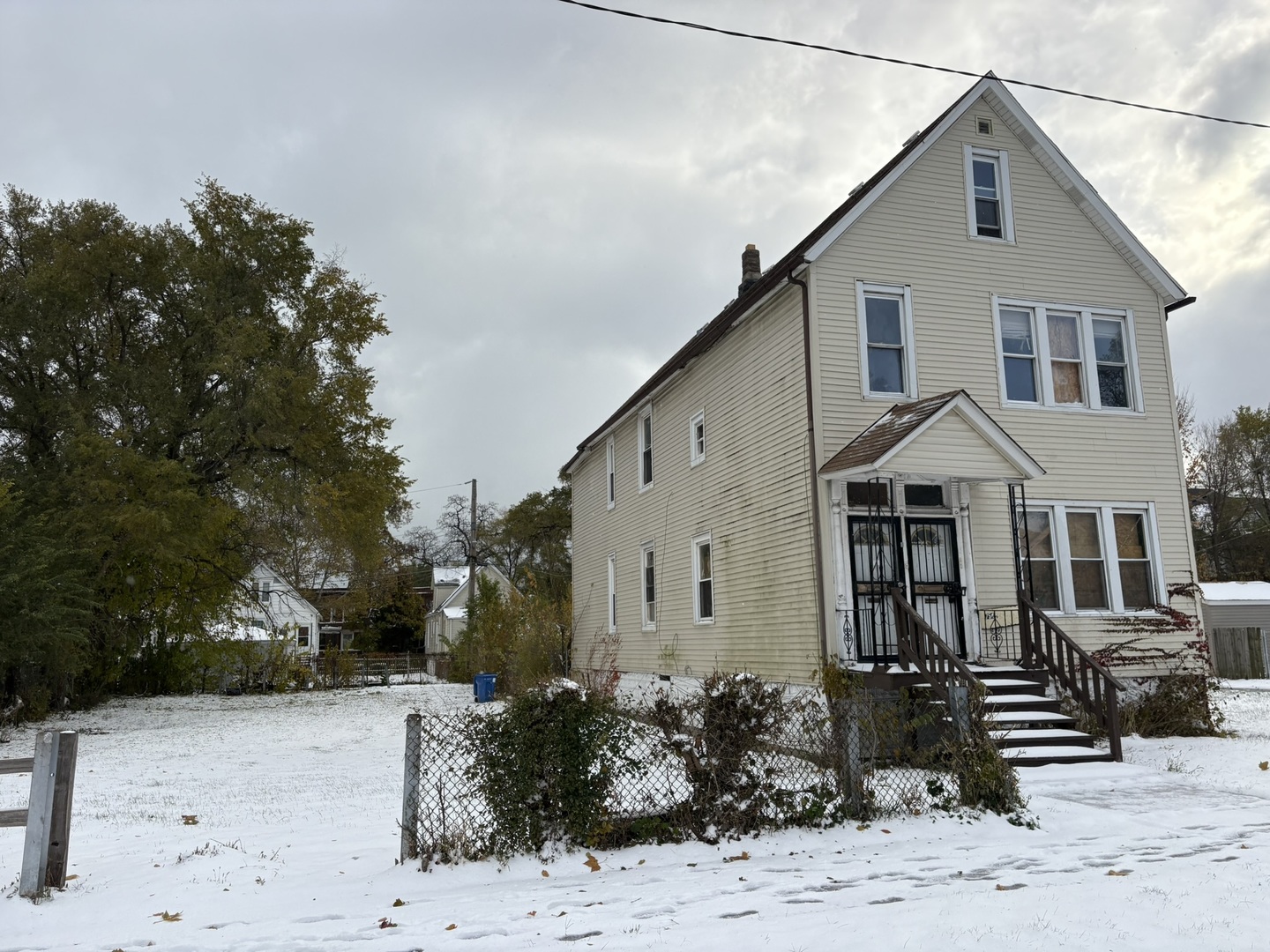 7539 S Dorchester Avenue