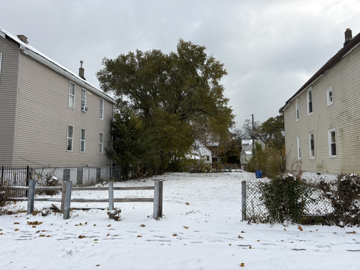 7539 S Dorchester Avenue