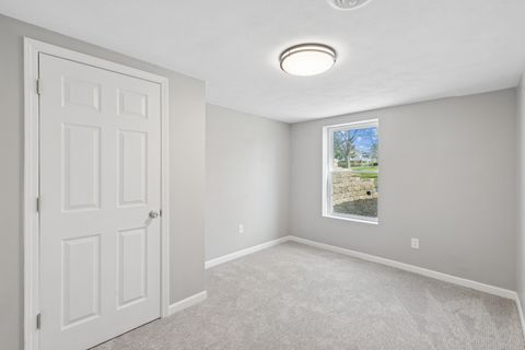 Tiny photo for 315 Crestline Drive, Bettendorf, IA 52722 (MLS # 12612653)