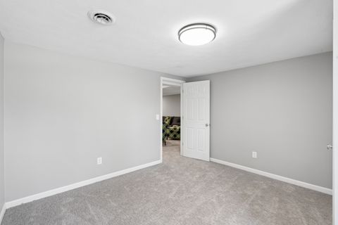 Tiny photo for 315 Crestline Drive, Bettendorf, IA 52722 (MLS # 12612653)