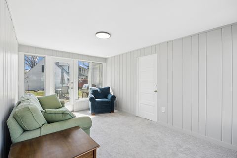 Tiny photo for 315 Crestline Drive, Bettendorf, IA 52722 (MLS # 12612653)