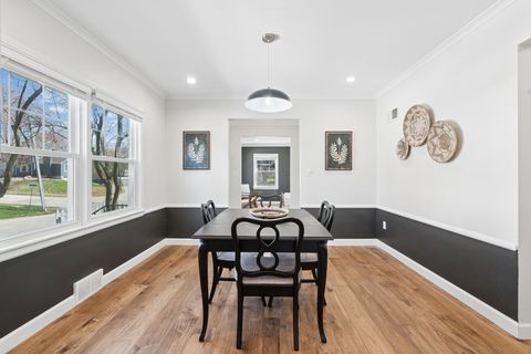 Tiny photo for 315 Crestline Drive, Bettendorf, IA 52722 (MLS # 12612653)