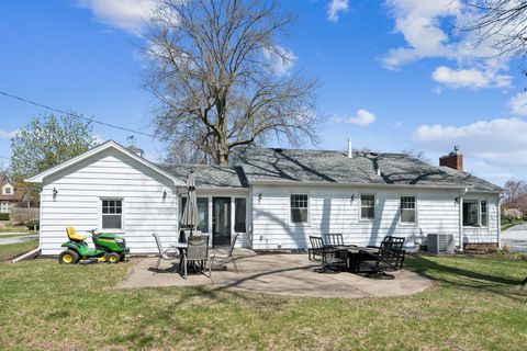 Tiny photo for 315 Crestline Drive, Bettendorf, IA 52722 (MLS # 12612653)