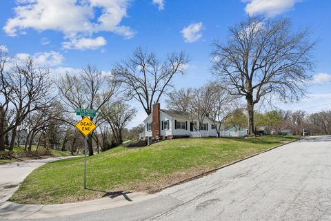 Tiny photo for 315 Crestline Drive, Bettendorf, IA 52722 (MLS # 12612653)