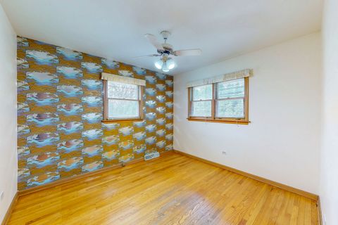 Tiny photo for 4N163 5th Avenue, Addison, IL 60101 (MLS # 12589309)