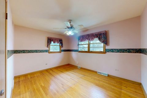 Tiny photo for 4N163 5th Avenue, Addison, IL 60101 (MLS # 12589309)