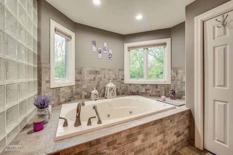 Tiny photo for 7S745 State Route 53 Highway, Naperville, IL 60540 (MLS # 12391961)