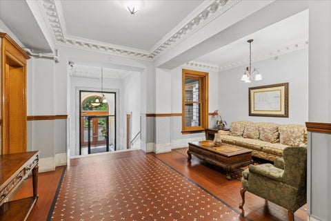 Tiny photo for 550 W SURF Street #104, Chicago, IL 60657 (MLS # 12738433)
