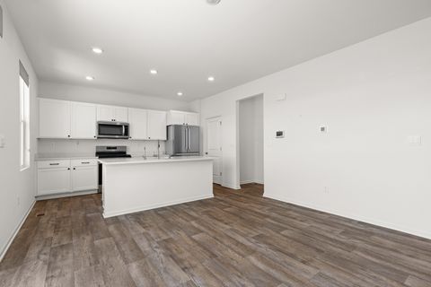 Tiny photo for 2461 Tahoe Lane, Pingree Grove, IL 60140 (MLS # 12603510)