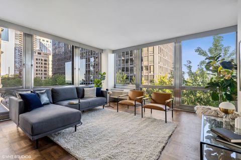 Tiny photo for 880 N Lake Shore Drive #4E, Chicago, IL 60611 (MLS # 12388473)
