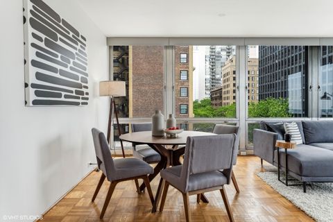Tiny photo for 880 N Lake Shore Drive #4E, Chicago, IL 60611 (MLS # 12388473)