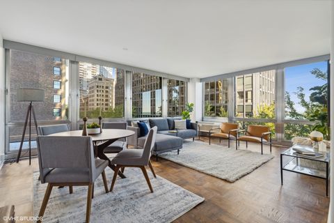 Tiny photo for 880 N Lake Shore Drive #4E, Chicago, IL 60611 (MLS # 12388473)