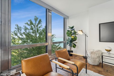 Tiny photo for 880 N Lake Shore Drive #4E, Chicago, IL 60611 (MLS # 12388473)