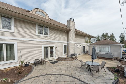 Tiny photo for 617 W Wilson Avenue, Lombard, IL 60148 (MLS # 12556175)