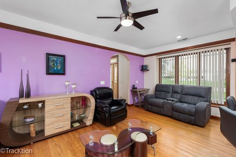 Tiny photo for 617 W Wilson Avenue, Lombard, IL 60148 (MLS # 12556175)